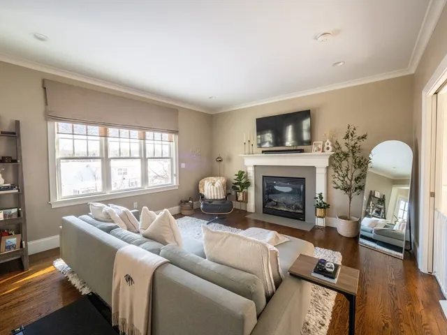 $7,900 | 38 Troy Lane, Unit 1, Waban, MA 02468