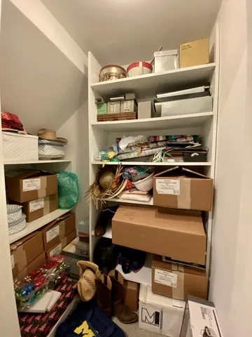 $7,900 | 38 Troy Lane, Unit 1, Waban, MA 02468