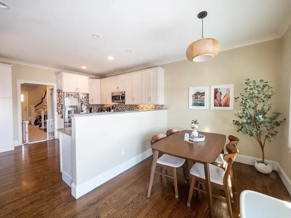 $7,900 | 38 Troy Lane, Unit 1, Newton, MA 02468