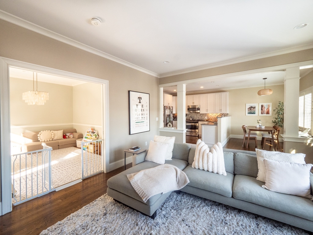 38 Troy Lane, Unit 1 Waban, MA 02468 - Photo 8 of 37