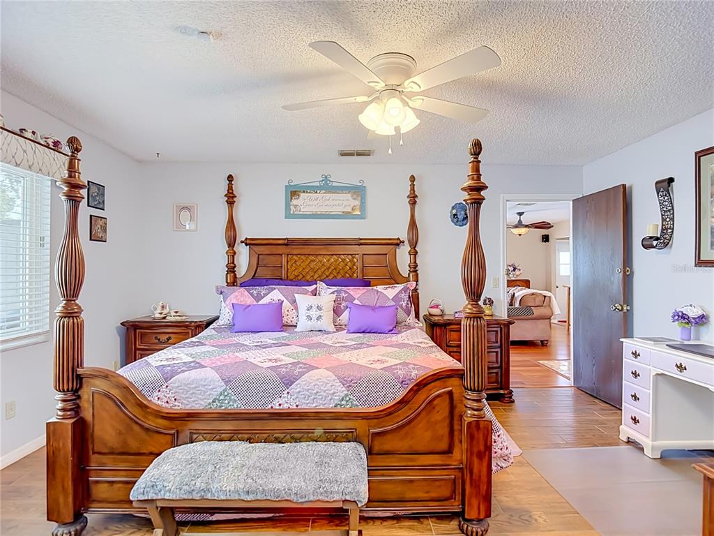 3008 Ripplewood Drive Seffner, FL 33584 - Photo 39 of 79