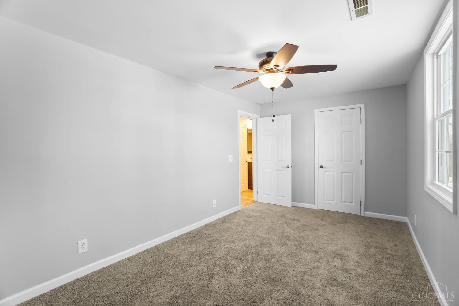5801 West Fork Road Cincinnati, OH 45247 - Photo 16 of 22 Gallery Image 16