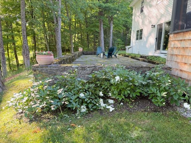 557 Bennett Hill Road Shaftsbury, VT 05262 - Photo 3 of 58