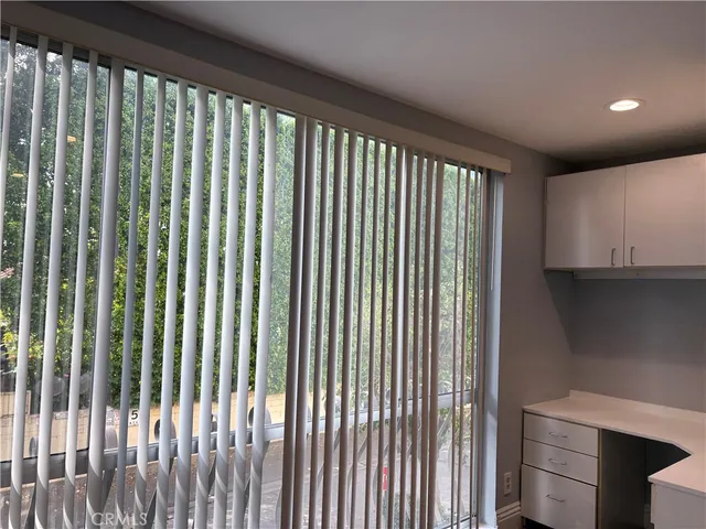 $3,100 | 12720 Burbank Boulevard, Valley Village, CA 91607