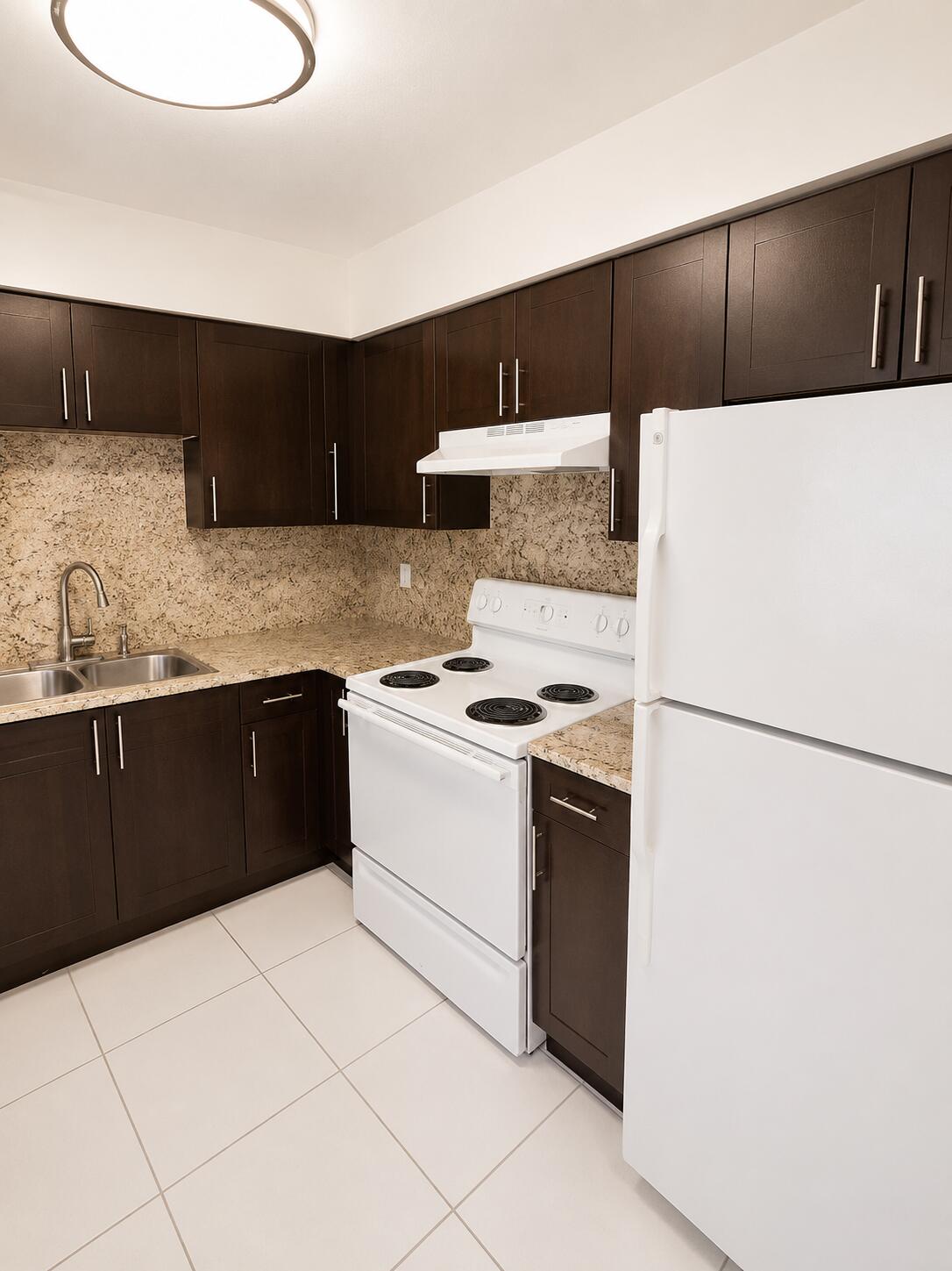 3609 Polk Street, Unit 2 Hollywood, FL 33021 - Photo 2 of 12 f5043693-52ea-4e88-8280-ead8ebe729c8