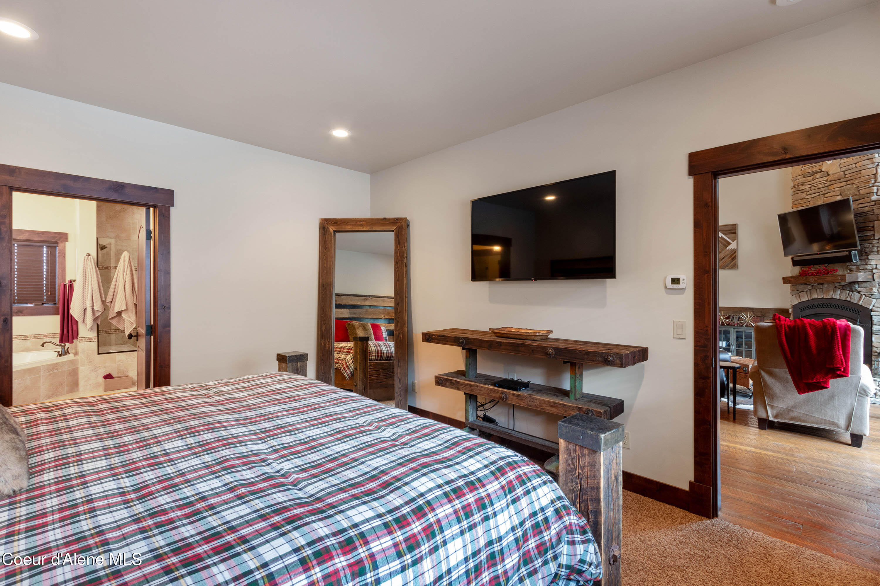 38 Avalanche Road, Unit 2 Sandpoint, ID 83864 - Photo 16 of 40 IMG_0415