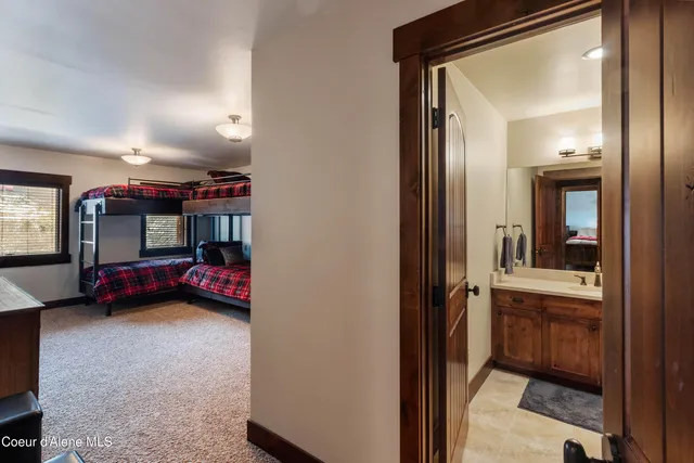 $1,399,000 | 38 Avalanche Road, Unit 2, Sandpoint, ID 83864