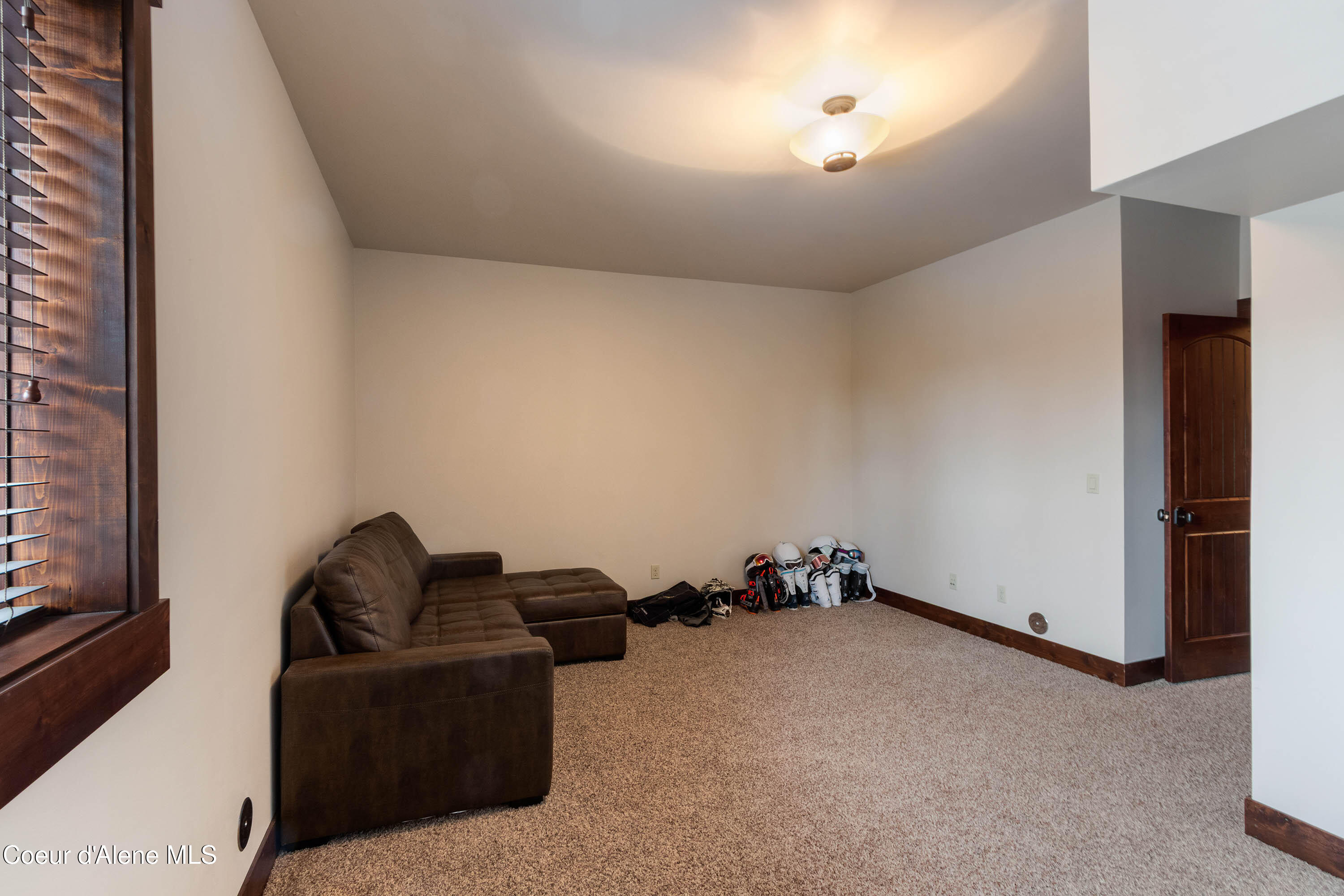 38 Avalanche Road, Unit 2 Sandpoint, ID 83864 - Photo 29 of 40 IMG_0370