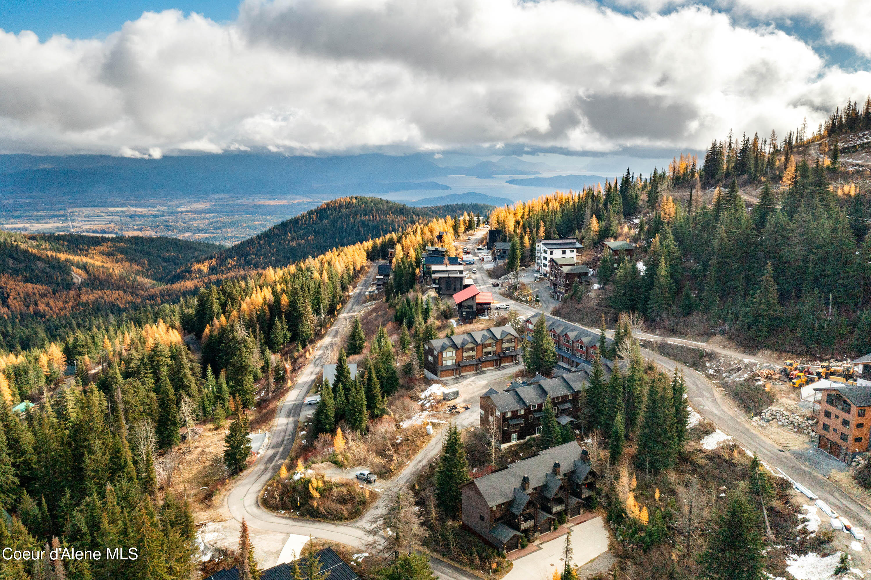 38 Avalanche Road, Unit 2 Sandpoint, ID 83864 - Photo 4 of 40 DJI_0016