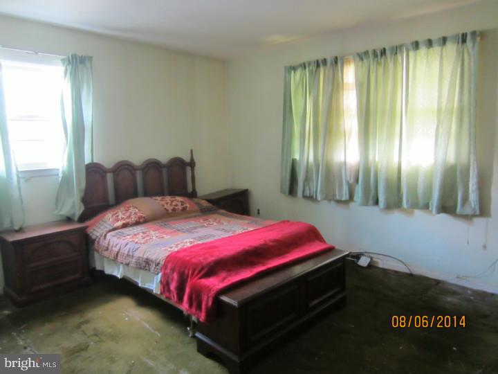 63 Rhodes Avenue Ewing, NJ 08638 - Photo 16 of 18 Gallery Image 16