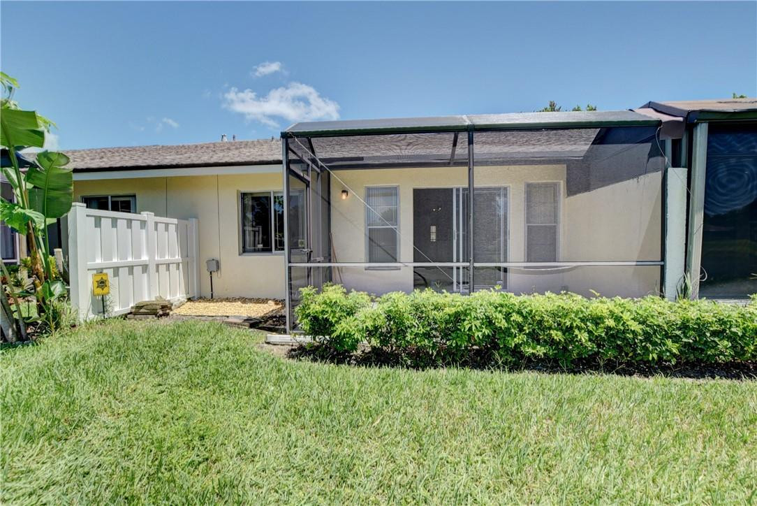 8950 Meadowlark Way Boca Raton, FL 33496 - Photo 8 of 29 Photo 8