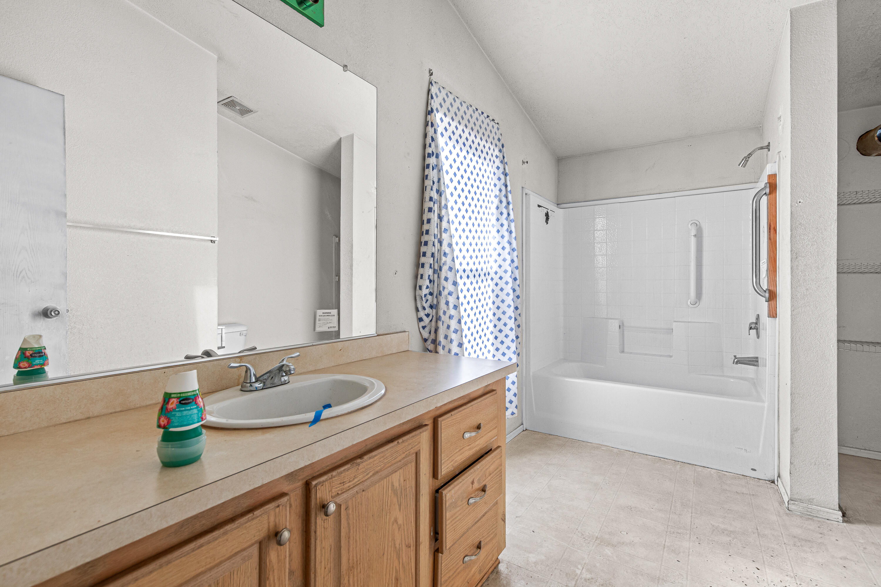 4534 Crowfoot Road Trail, OR 97541 - Photo 26 of 34 9R9A2043