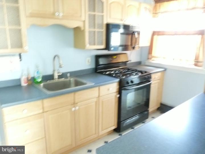 621 Boyer Road Cheltenham, PA 19012 - Photo 6 of 19