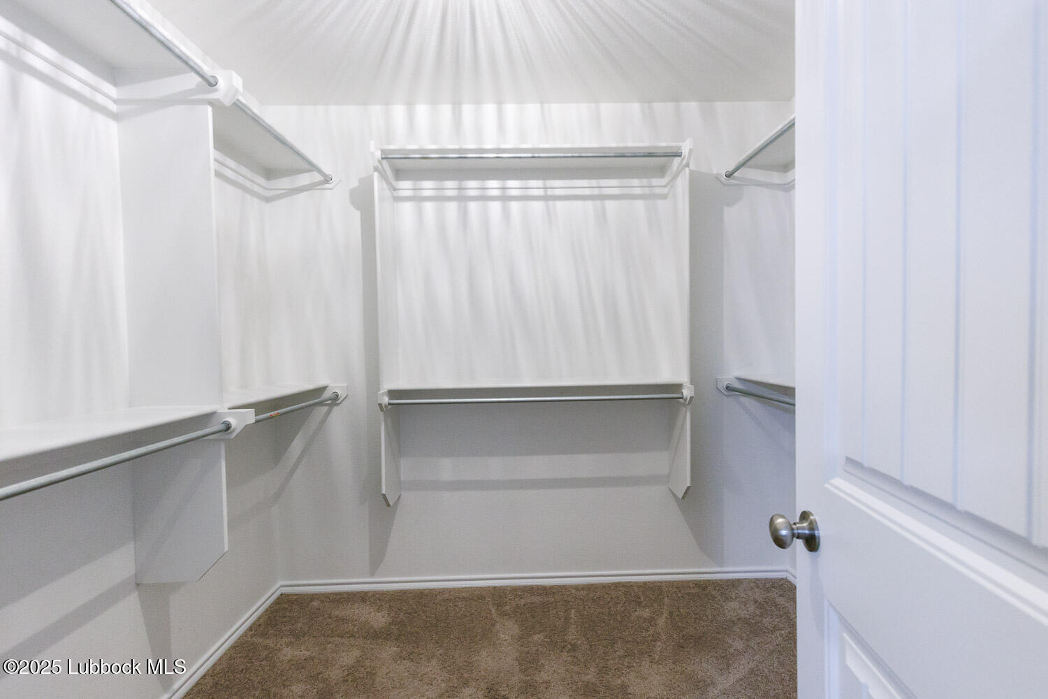 7348 100th Street Lubbock, TX 79424 - Photo 30 of 55 a view of walk in closet