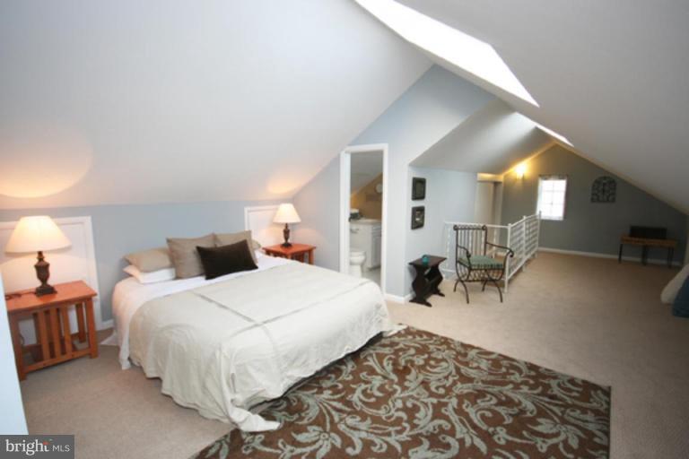 102 Hamilton Avenue Silver Spring, MD 20901 - Photo 14 of 30 Master Bedroom #2