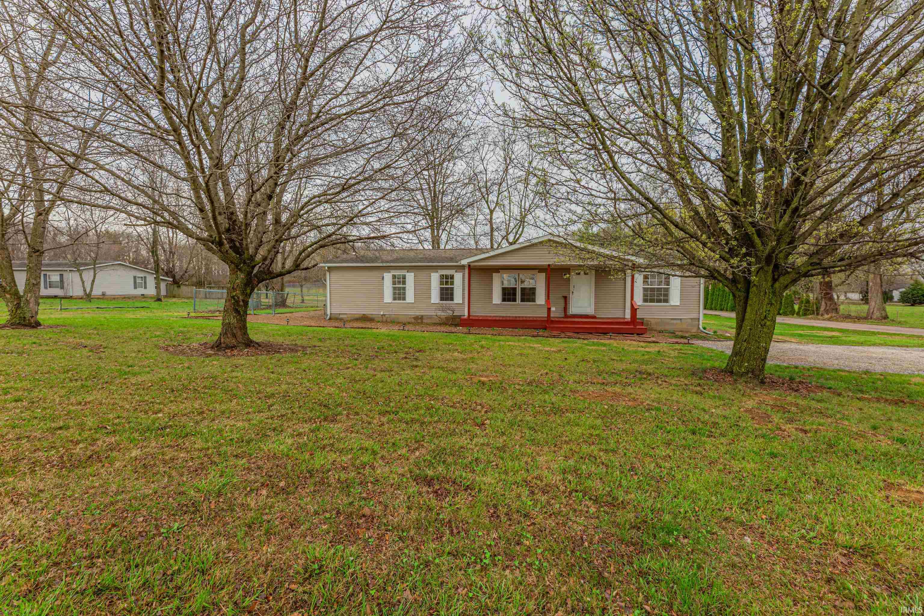 6226 Ford Road Mount Vernon, IN 47620 - Photo 1 of 35 Gallery Image 1
