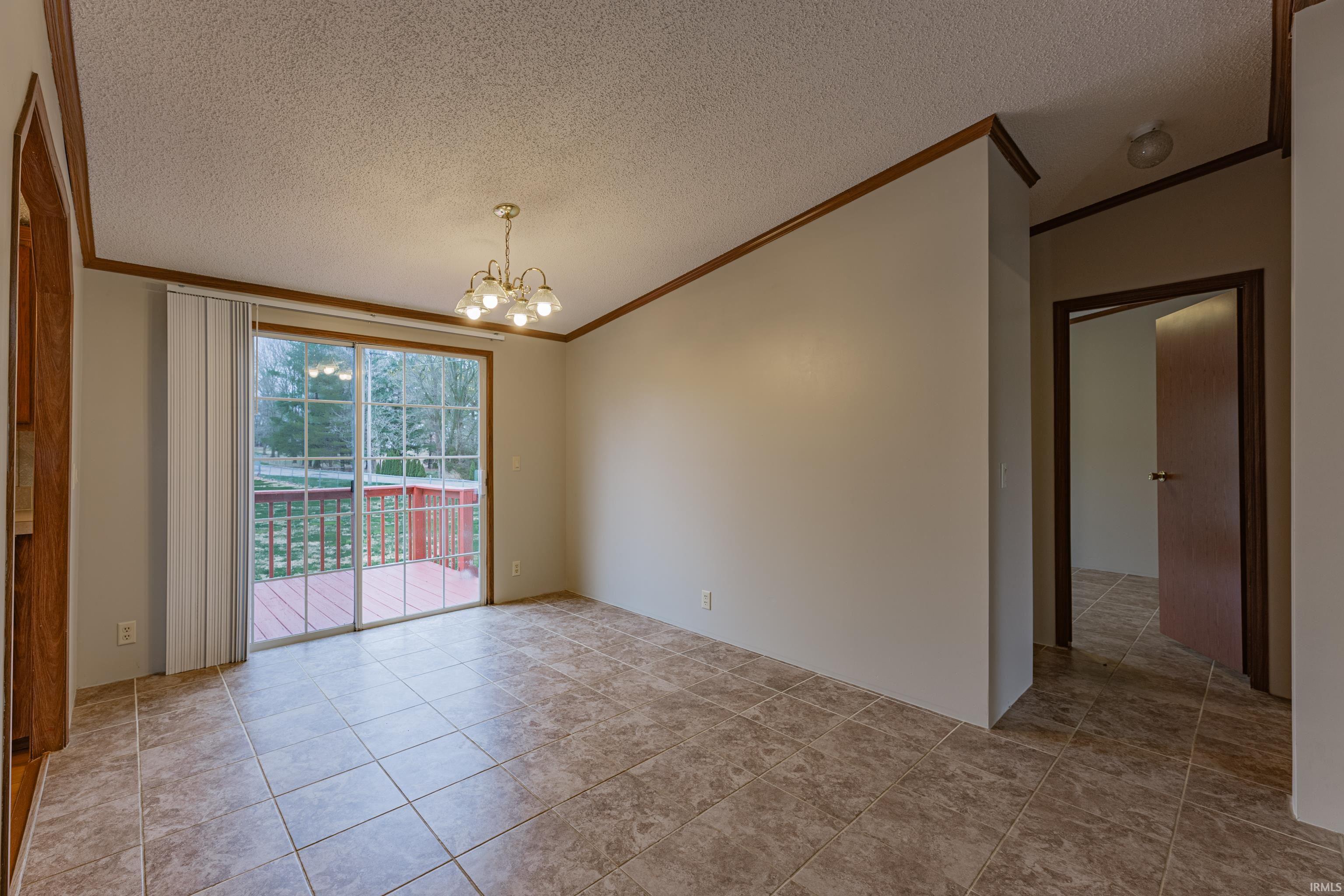 6226 Ford Road Mount Vernon, IN 47620 - Photo 12 of 35 Gallery Image 12