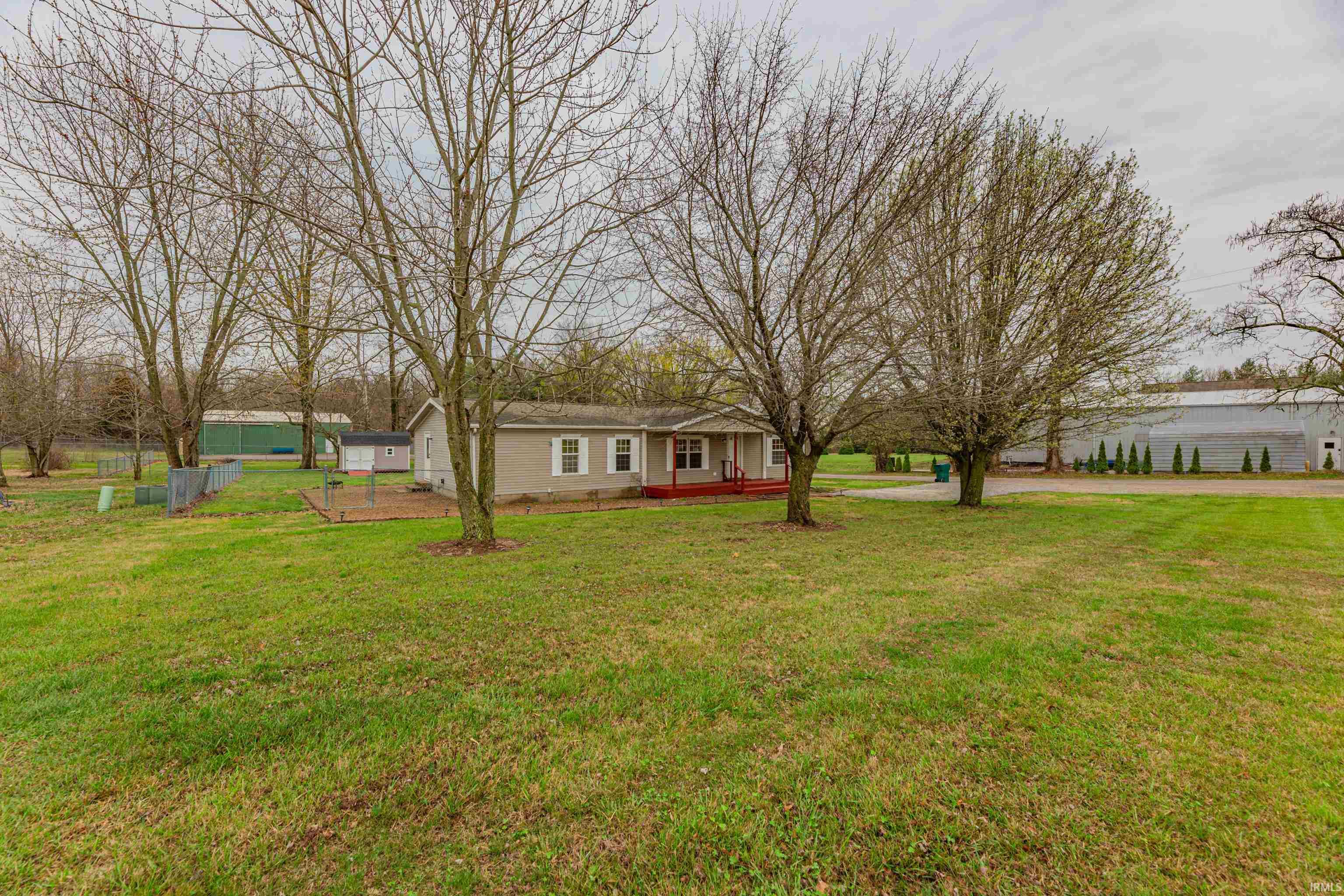 6226 Ford Road Mount Vernon, IN 47620 - Photo 2 of 35 Gallery Image 2