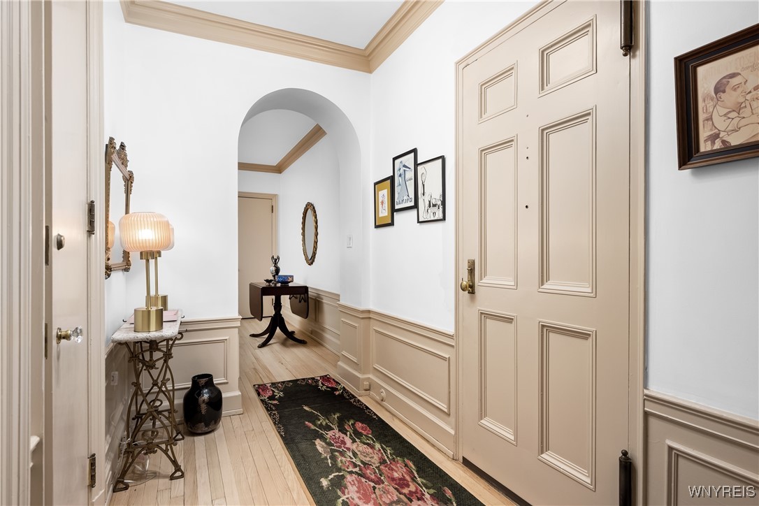 33 Gates Circle, Unit 1G Buffalo, NY 14222 - Photo 4 of 19