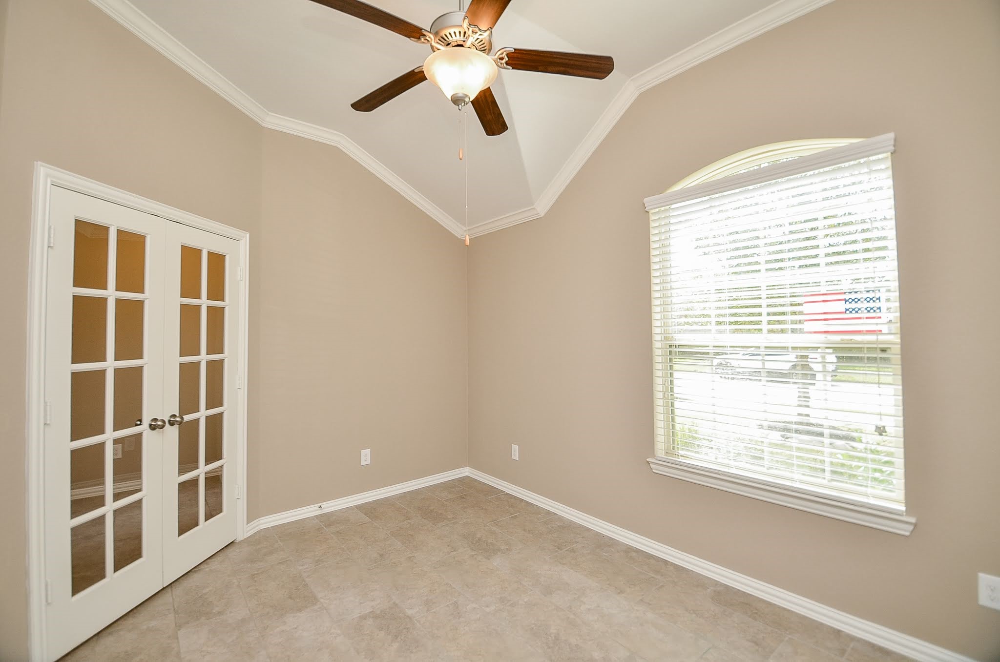 20414 Duncan Run Lane Cypress, TX 77433 - Photo 5 of 18 a view of an empty room with a window