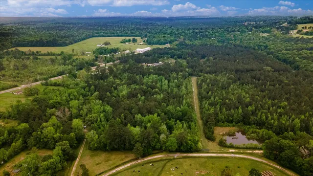 a view of front door and outdoor space