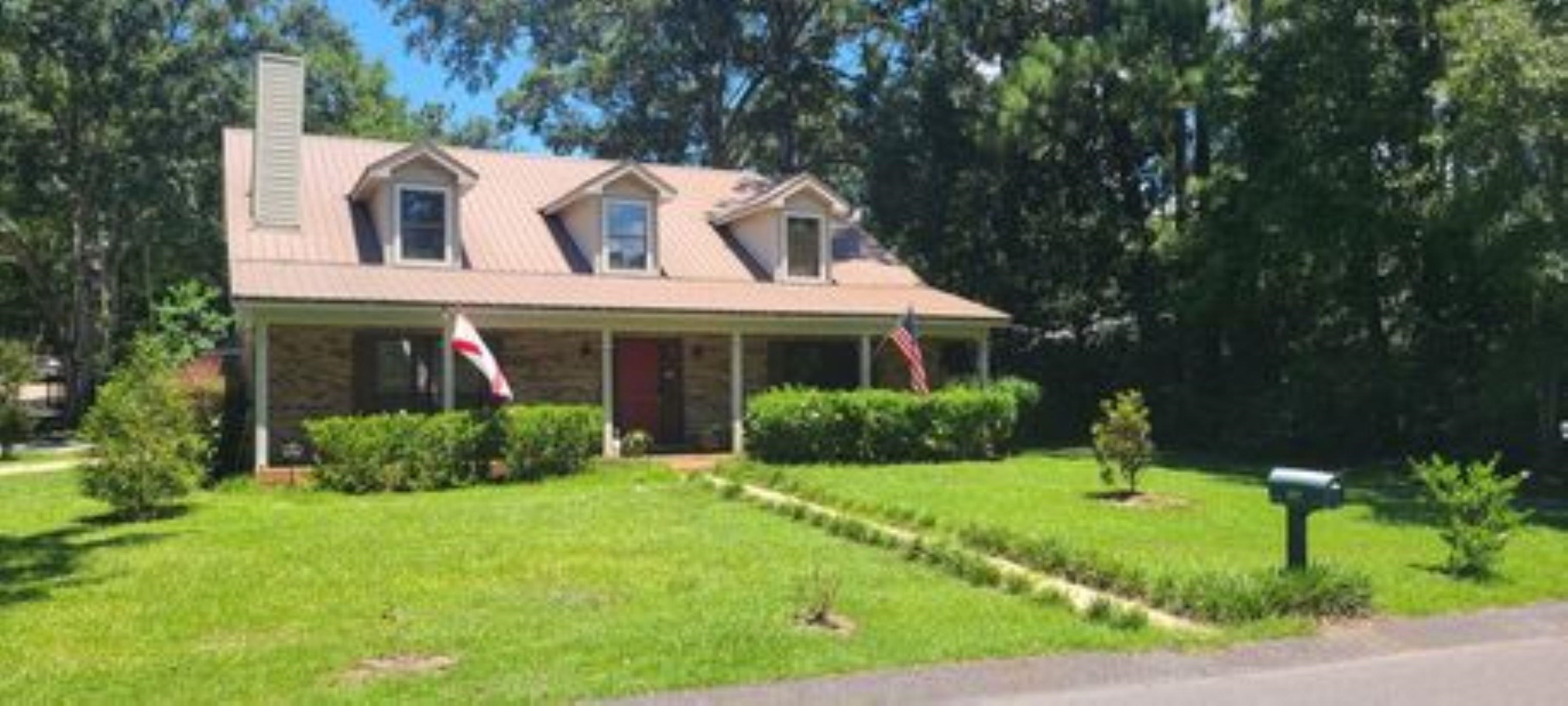 137 Lakeview Loop Daphne, AL 36526 - Photo 2 of 18 Front