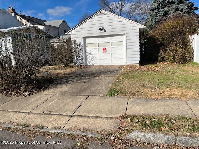 1 Rear Rita Street Wilkes Barre, PA 18702 - Photo 3 of 7 Garage