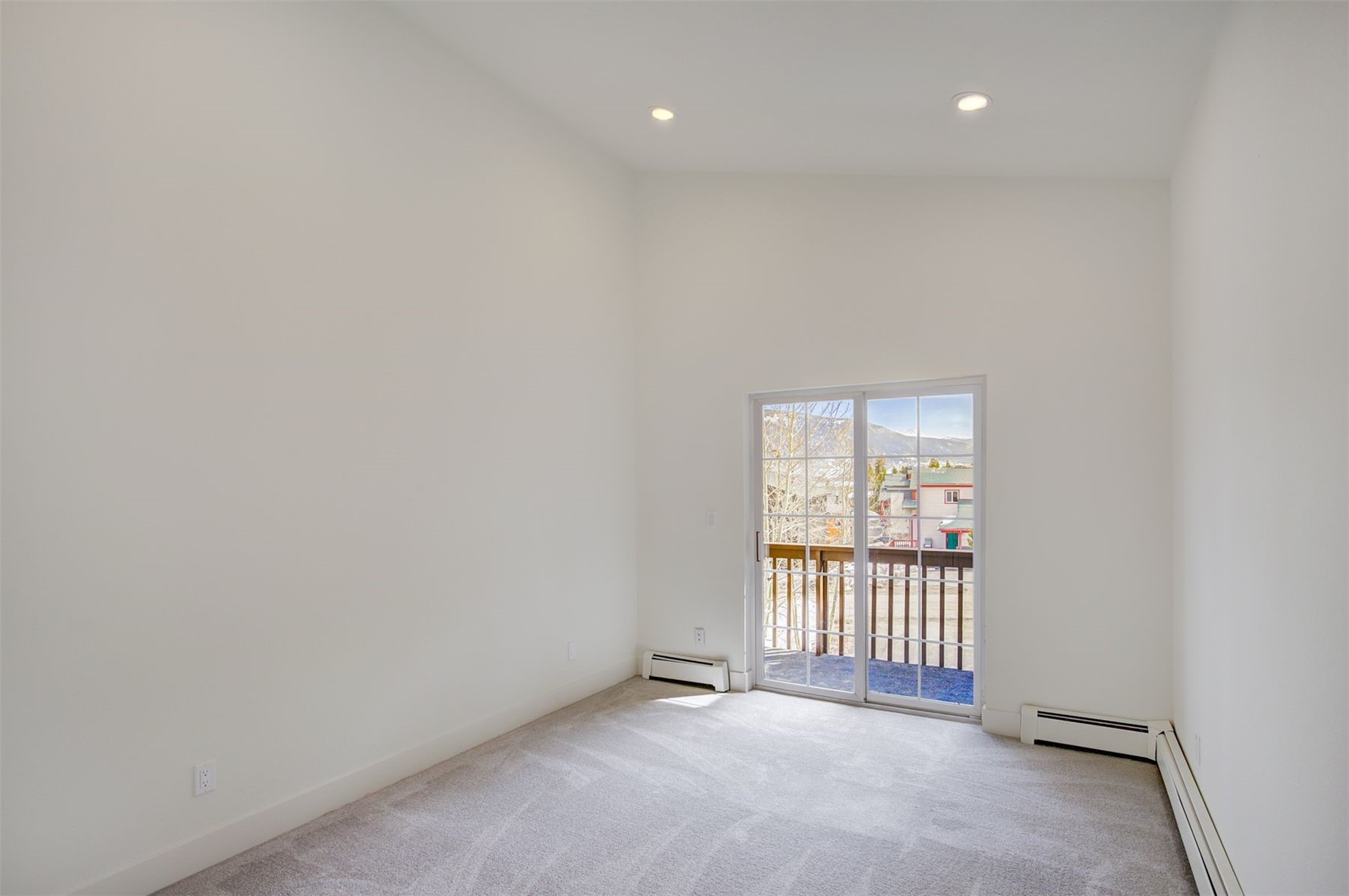 22 North Side Circle Silverthorne, CO 80498 - Photo 25 of 28 an empty room with a window