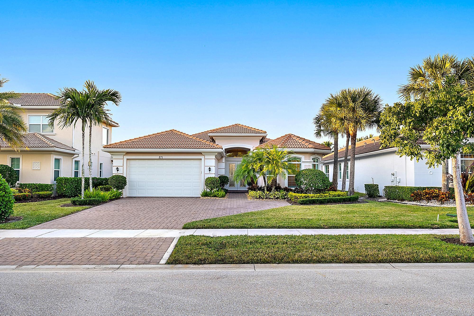 271 Carina Drive Jupiter, FL 33478 - Photo 30 of 43 271 Carina Dr