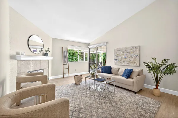 $2,600 | 43791 Calle Las Brisas West, Palm Desert, CA 92211