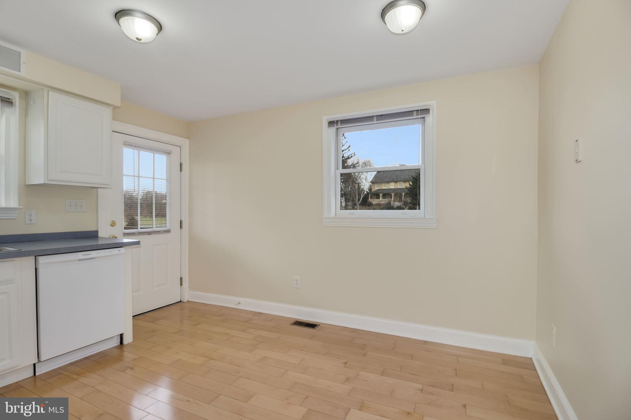 112 Main Street, Unit A New Windsor, MD 21776 - Photo 26 of 39
