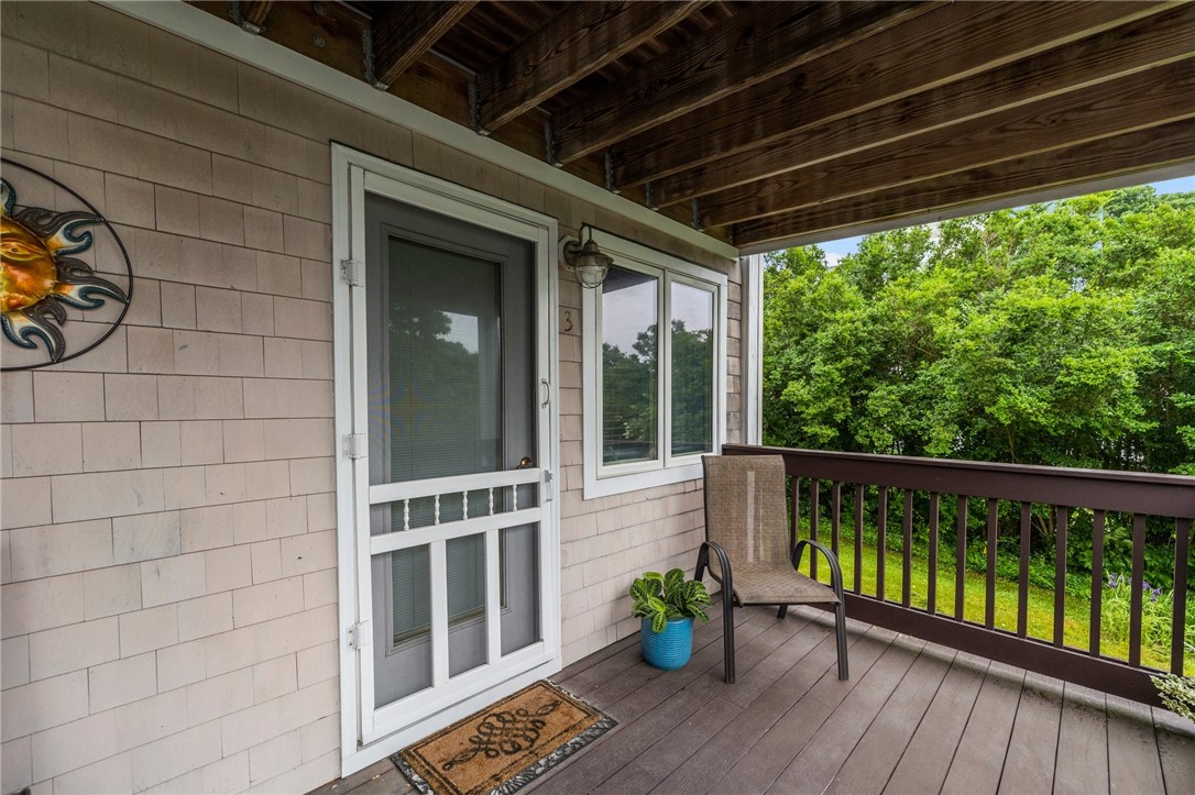 136 Riverside Drive, Unit 3 Tiverton, RI 02878 - Photo 6 of 23