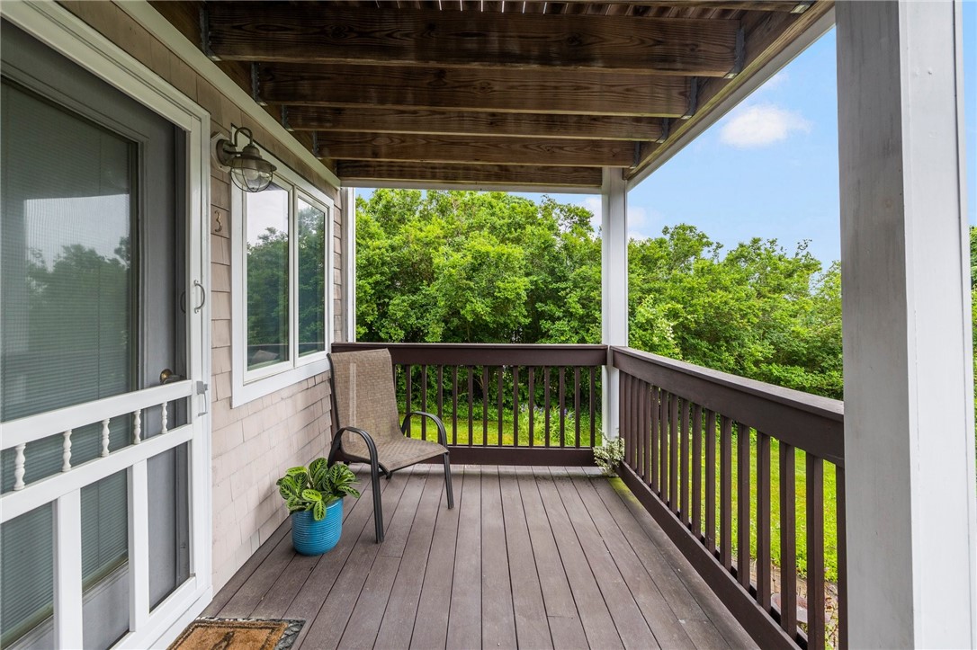 136 Riverside Drive, Unit 3 Tiverton, RI 02878 - Photo 7 of 23