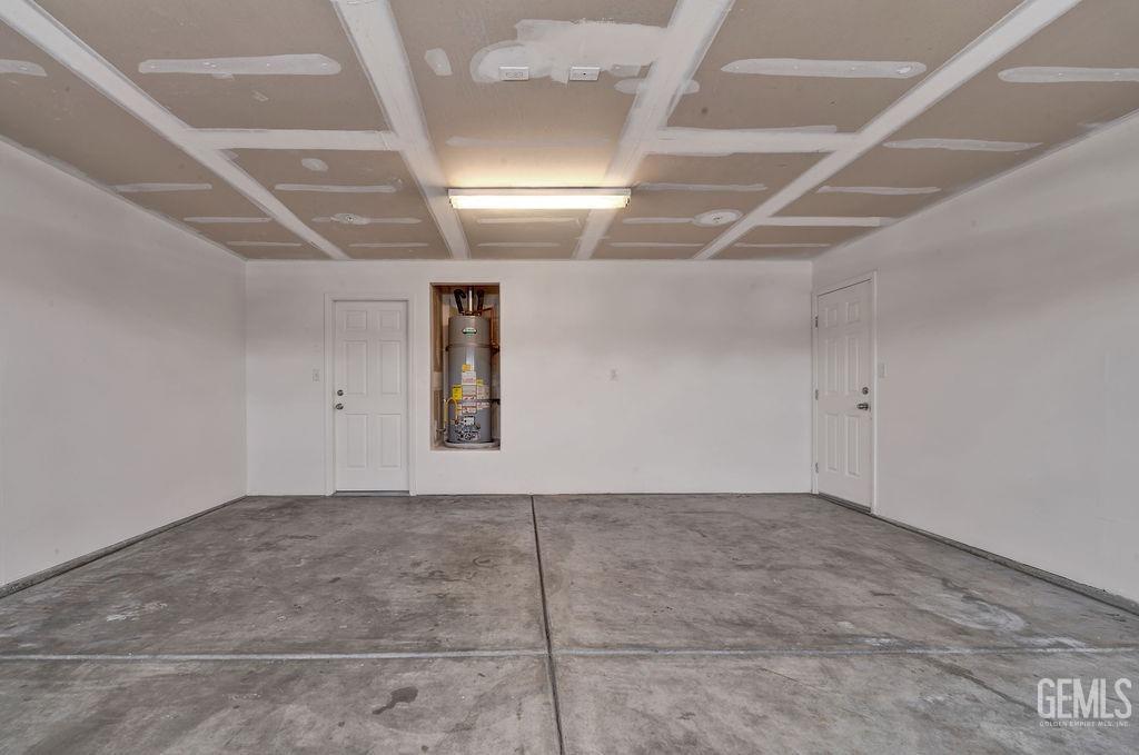 Undisclosed Address McFarland, CA 93250 - Photo 32 of 35 a view of an empty room