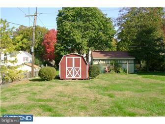323 Garth Road Oreland, PA 19075 - Photo 7 of 8 Gallery Image 7