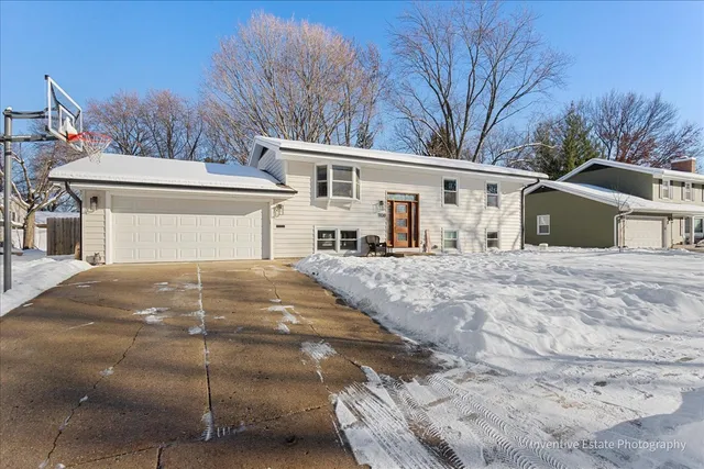 $449,000 | 1108 South 12th Street, St. Charles, IL 60174