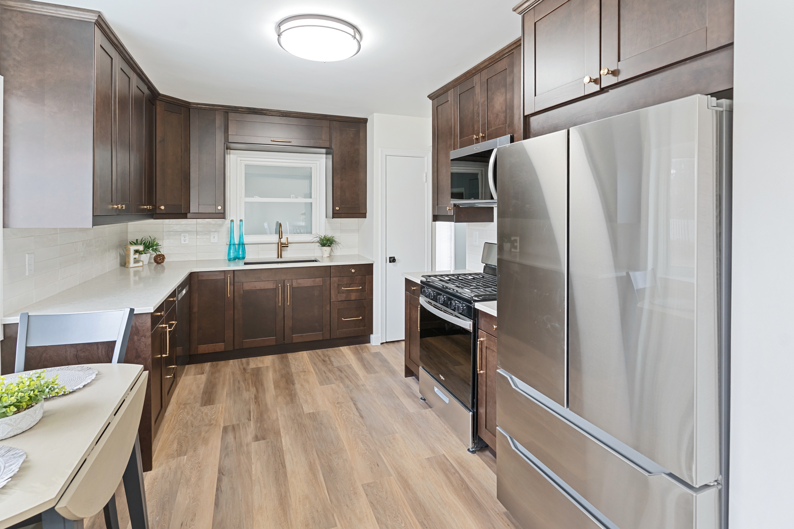 2111 30th Street Rock Island, IL 61201 - Photo 9 of 39