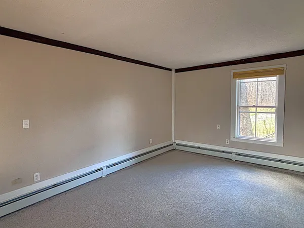 $489,000 | 295 Andover Road, New London, NH 03257