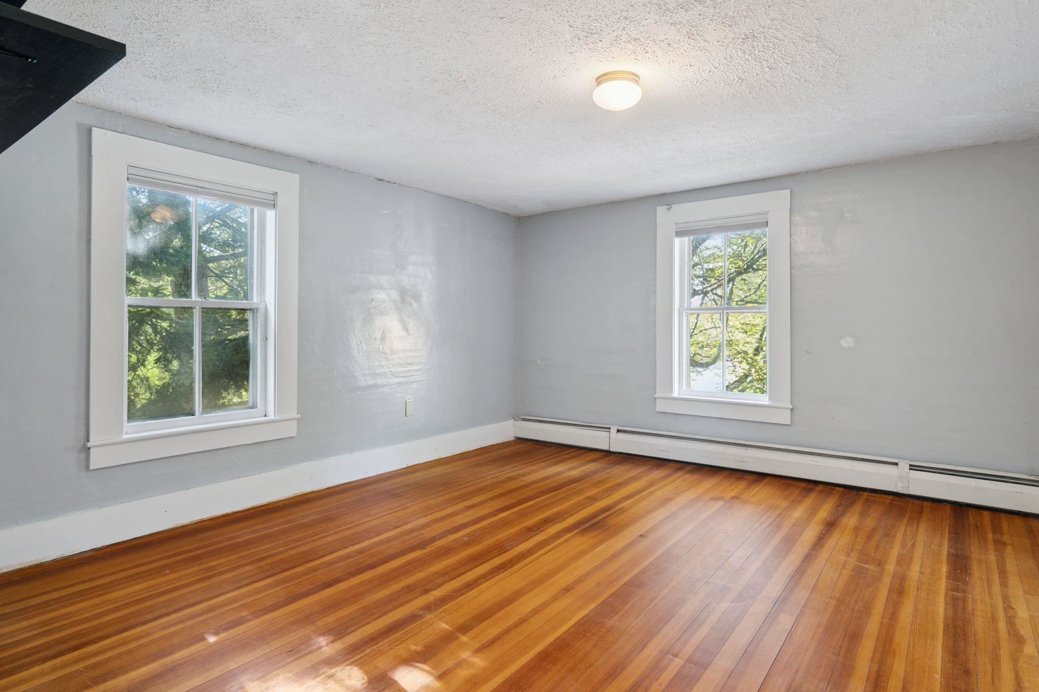 295 Andover Road New London, NH 03257 - Photo 19 of 37