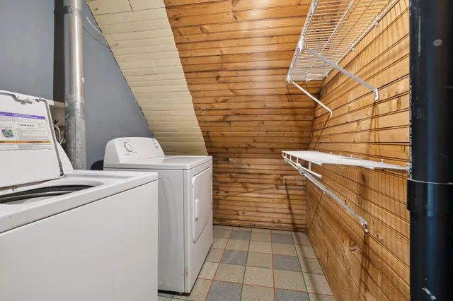 $499,000 | 295 Andover Road, New London, NH 03257