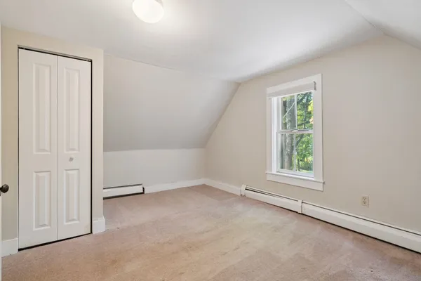 $489,000 | 295 Andover Road, New London, NH 03257