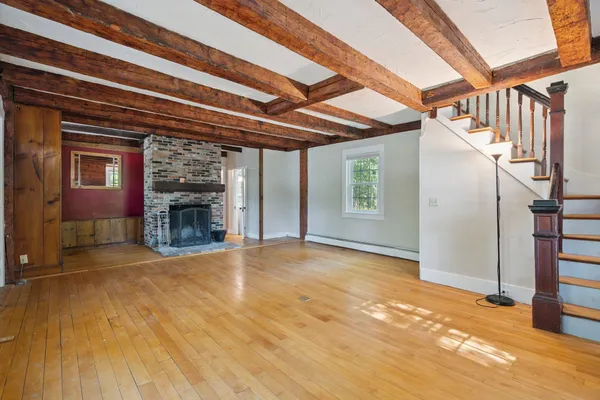 $489,000 | 295 Andover Road, New London, NH 03257