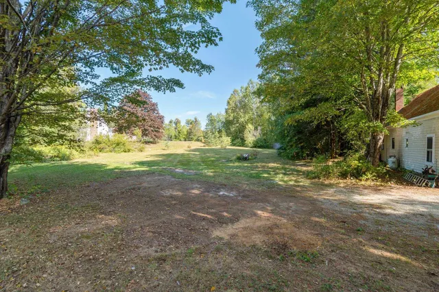 $499,000 | 295 Andover Road, New London, NH 03257