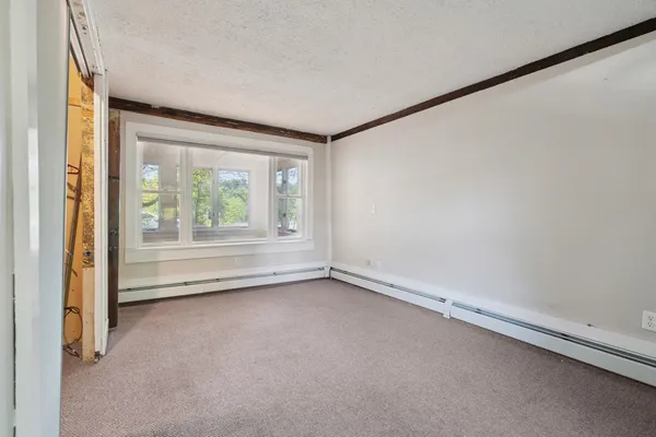 $489,000 | 295 Andover Road, New London, NH 03257