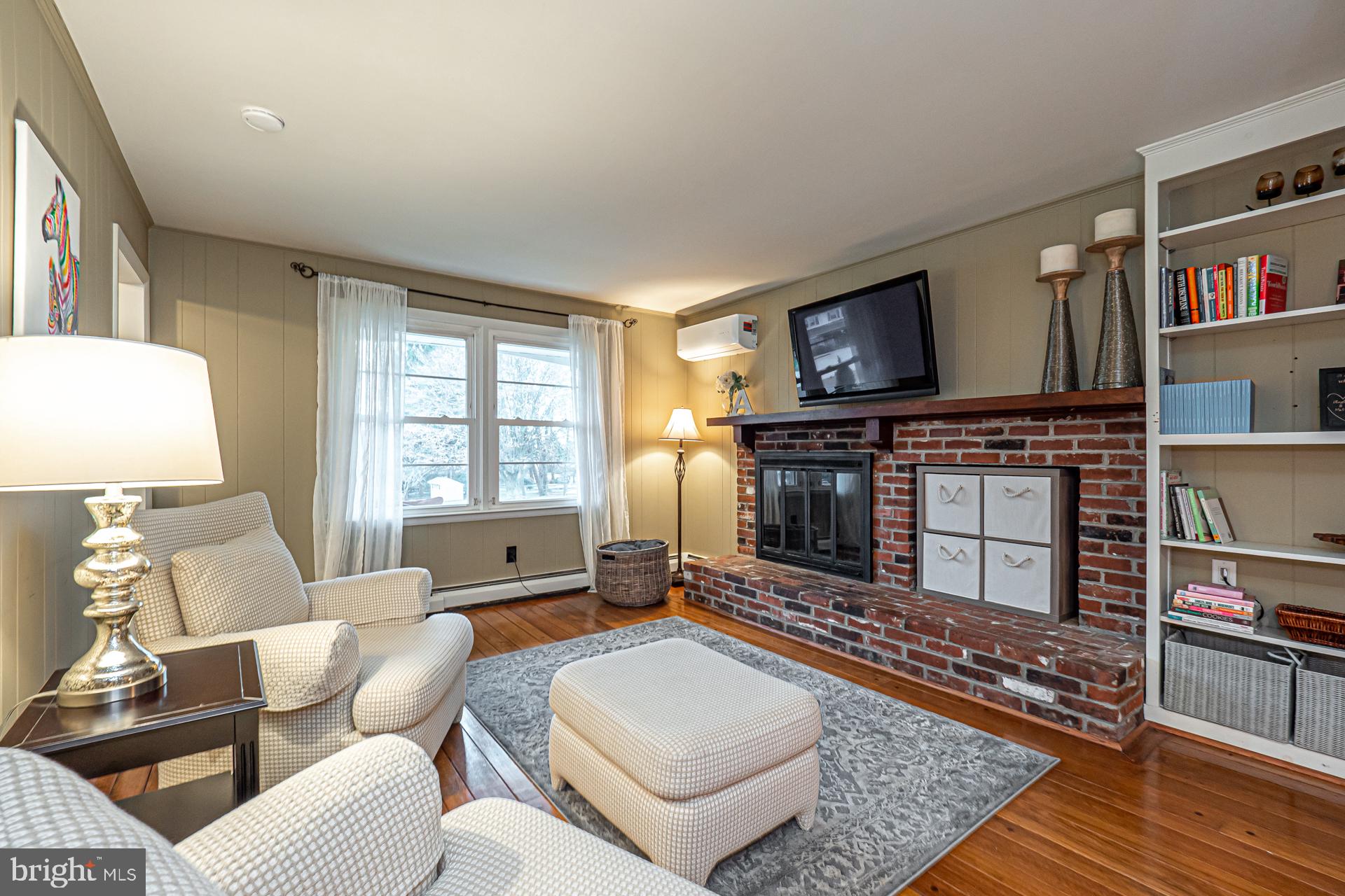 272 Winthrop Road Berwyn, PA 19312 - Photo 4 of 31 Den/Office with Built-ins & Wood Burning Fireplace