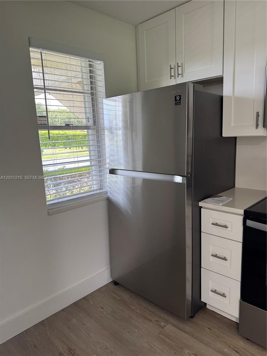 9937 Three Lakes Circle, Unit 14D Boca Raton, FL 33428 - Photo 4 of 22 new appliances