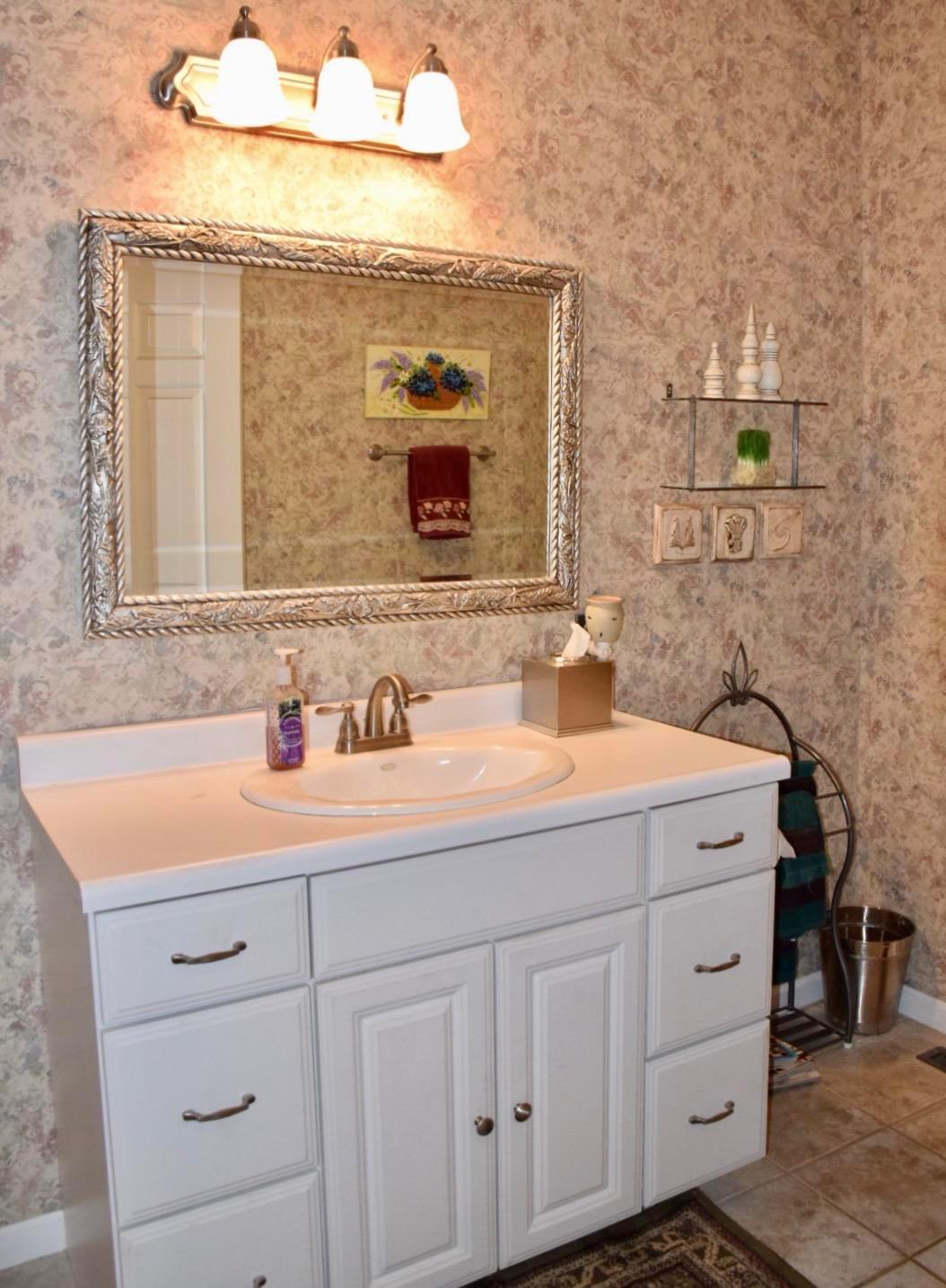 100 Spry Road Zanesville, OH 43701 - Photo 23 of 53