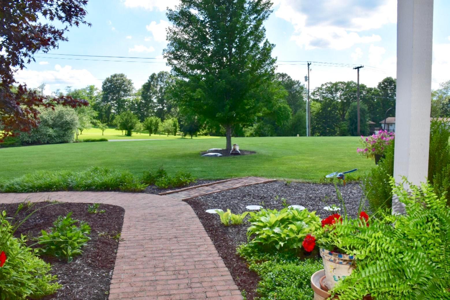 100 Spry Road Zanesville, OH 43701 - Photo 10 of 53
