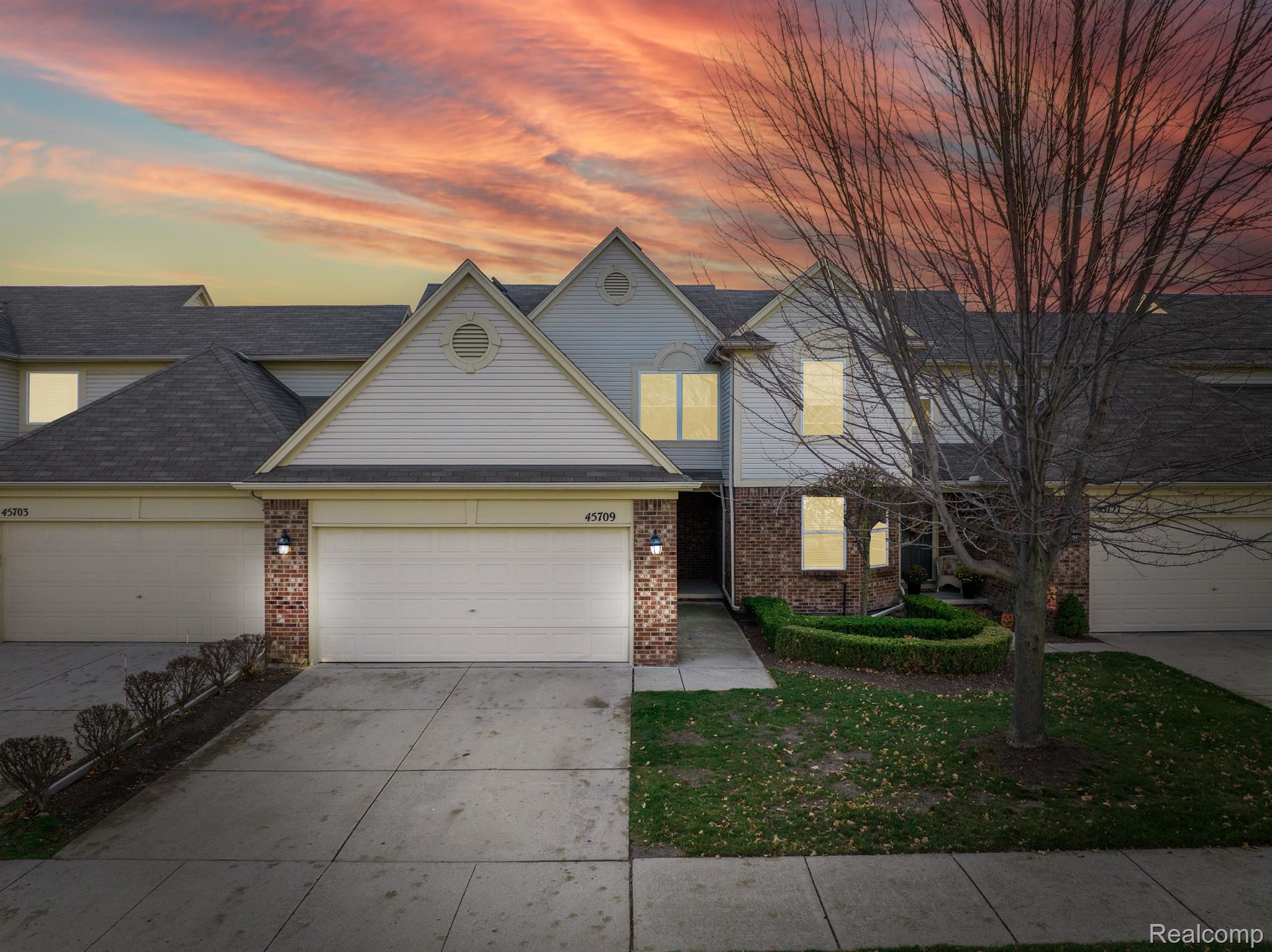 45709 Rathmore Drive Macomb, MI 48044 - Photo 1 of 22