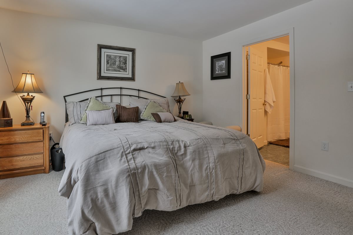 80 Brookview Road Windham, NH 03087 - Photo 13 of 28